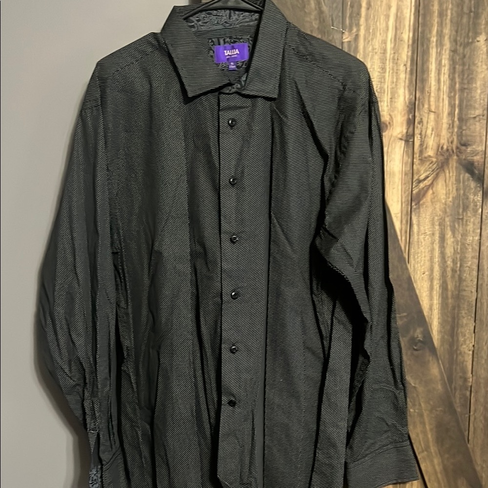 Black Tallia Button-Up Shirt